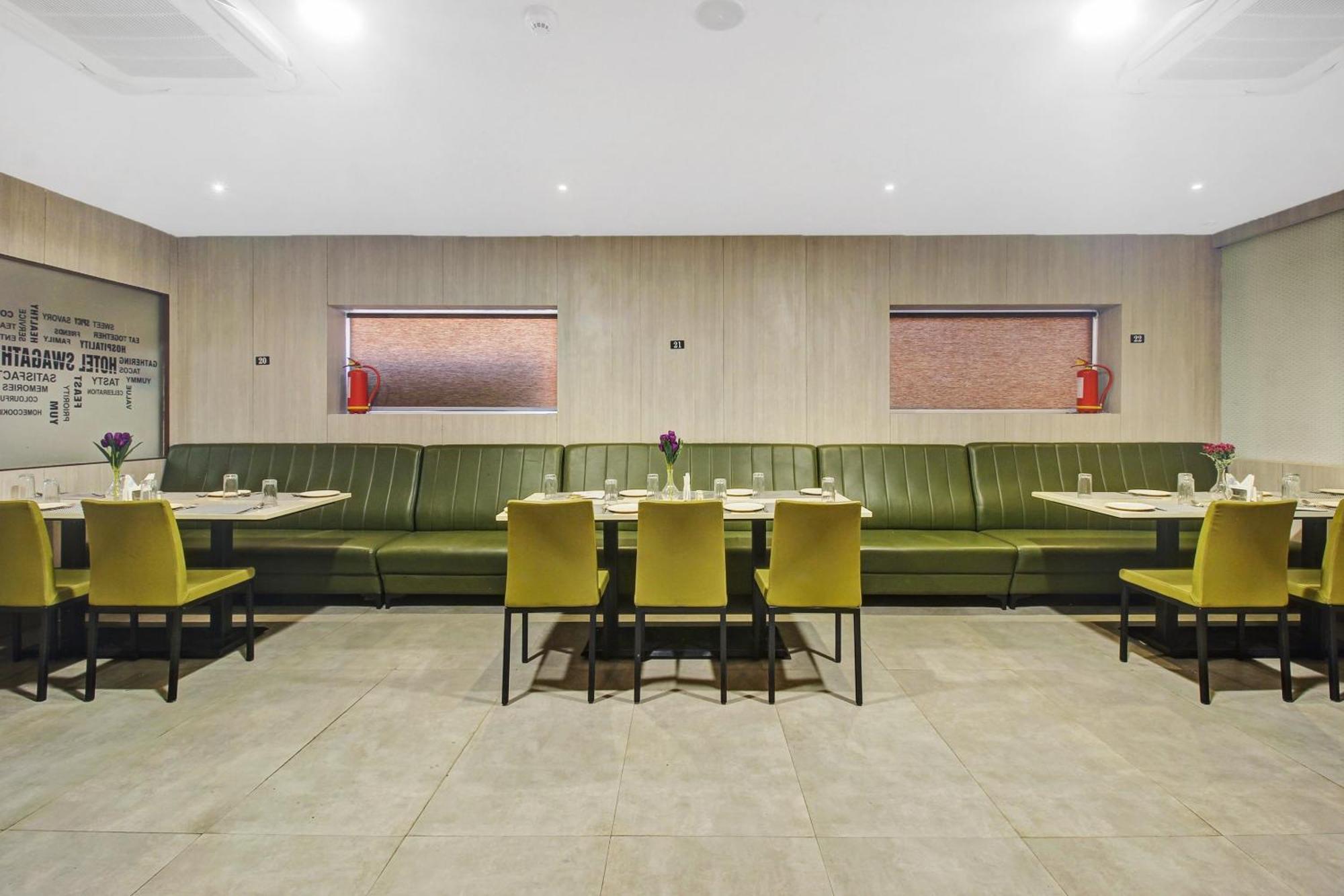 Collection O Hotel Swagath Pride Mancherāl Eksteriør bilde